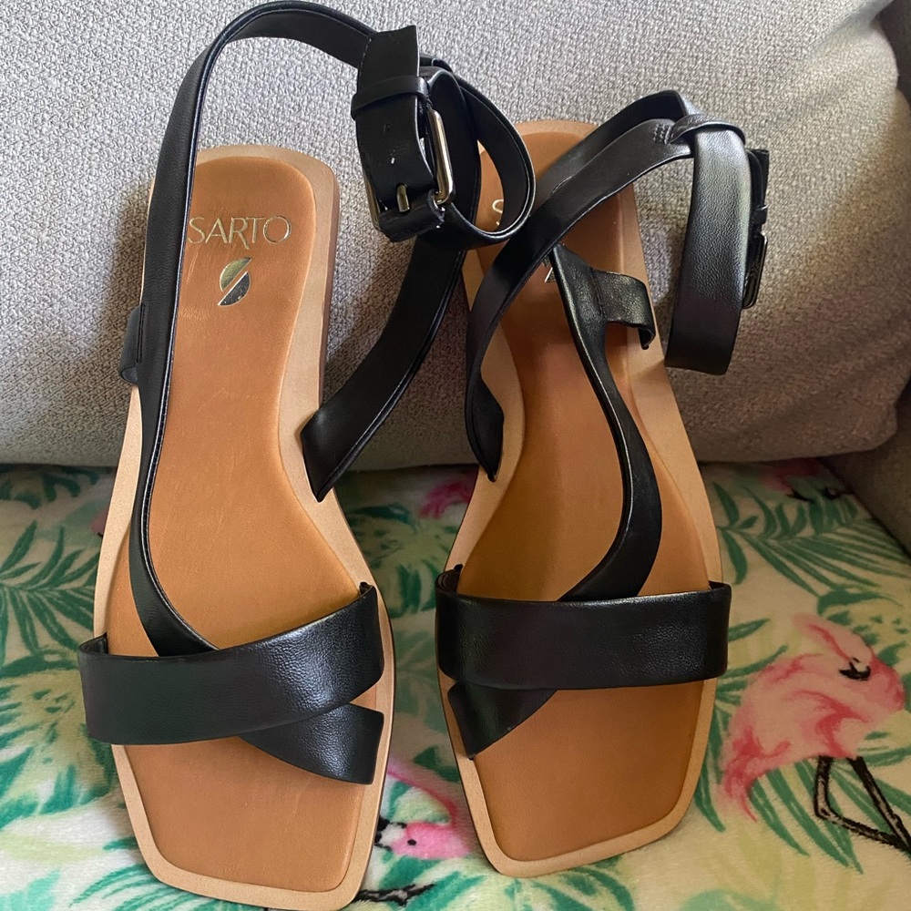 Never Worn! - image 4